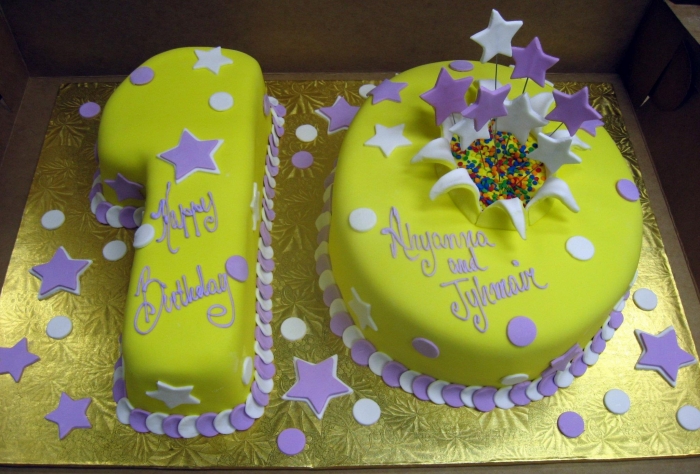 gateau danniversaire gteau danniversaire pour fte les 10 ans de couleur vert avec des toiles - Gateau Anniversaire Fille 10 Ans gateau danniversaire gteau danniversaire pour fte les 10 ans de couleur vert avec des toiles - Gateau Anniversaire Fille 10 Ans
