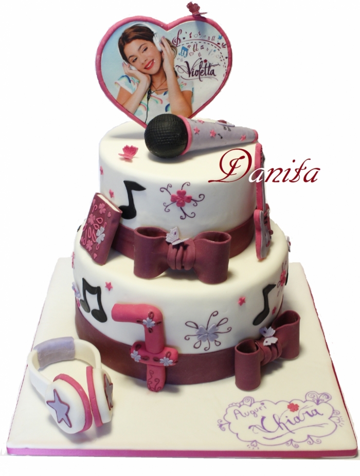 Violetta Gateau pour jeune chanteuse - 28/12/2017