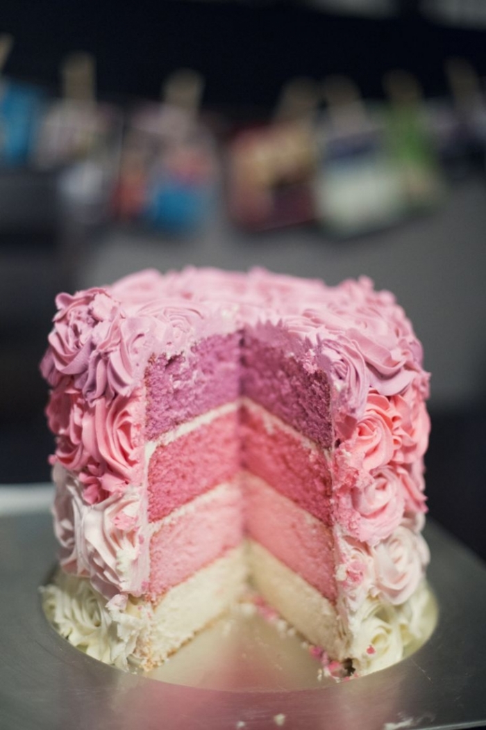 Gâteau en dégradé de rose pour une fille 06/06/2020