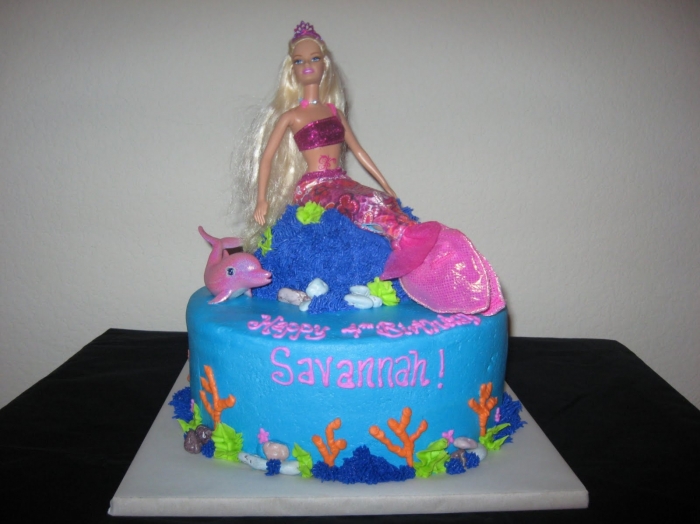 barbie sirene avec dauphin